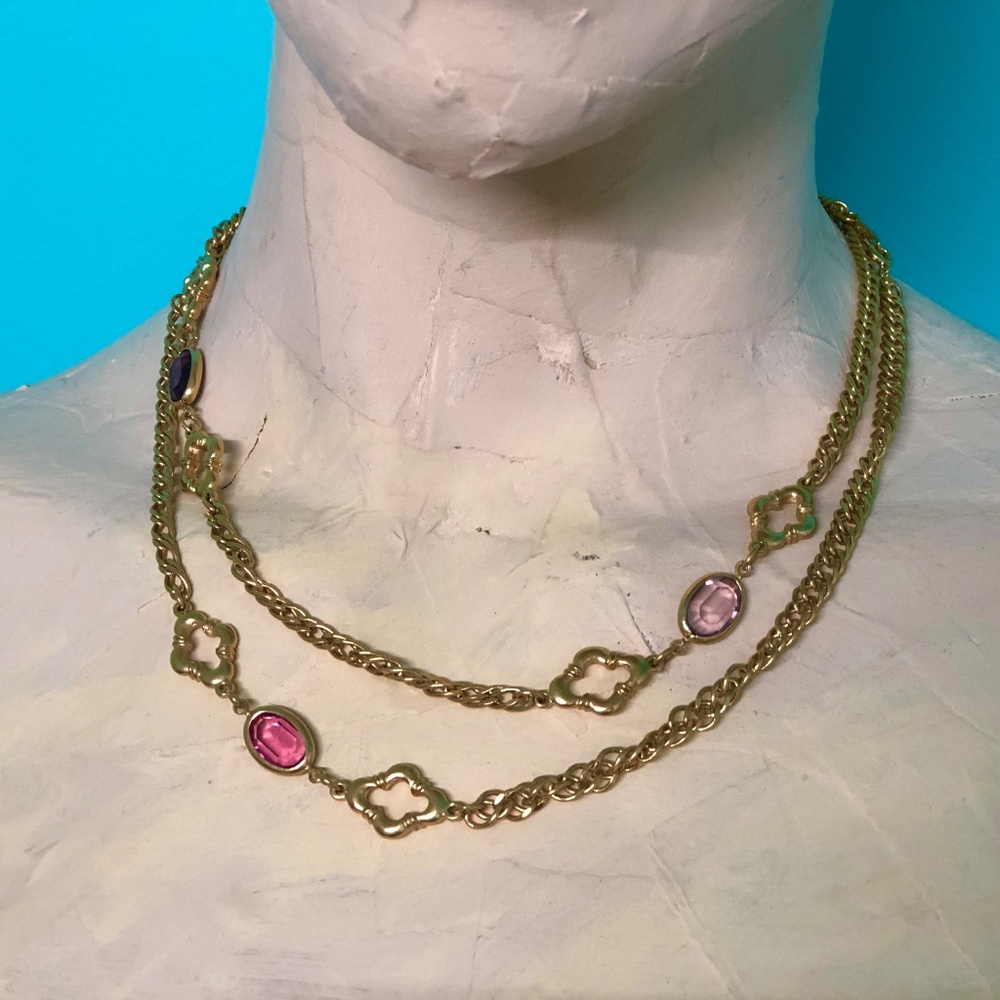 VTG 70s Gold Tone Dbl Curb Fancy Chain 36" Opera Length Necklace/Colored Stones